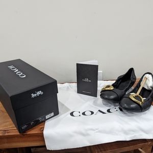 Coach Stanton BLT size 5 black ballet flats